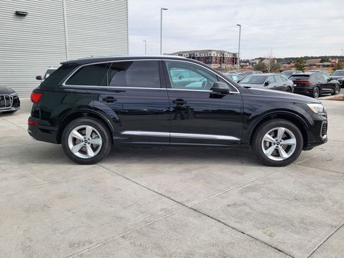 Used 2025 Audi Q7 3.0T Premium w/ Convenience Package image 2
