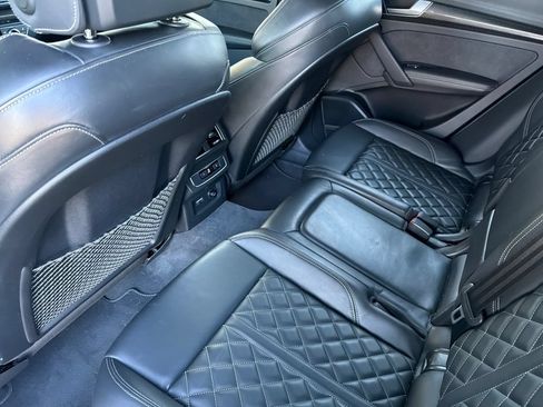 Used 2021 Audi SQ5 Premium Plus w/ Premium Plus Package AWD/4WD image 12