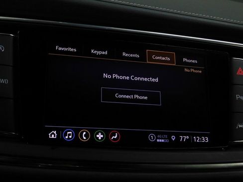 Used 2024 Buick Enclave Essence image 52