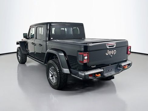 New 2025 Jeep Gladiator Mojave image 5