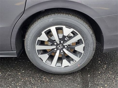 New 2026 Honda Odyssey EX-L image 5