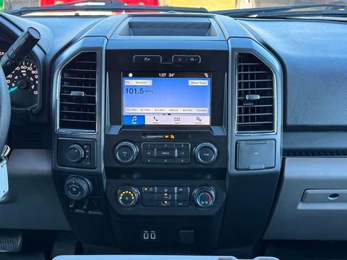 Used 2019 Ford F150 XLT w/ Trailer Tow Package image 16