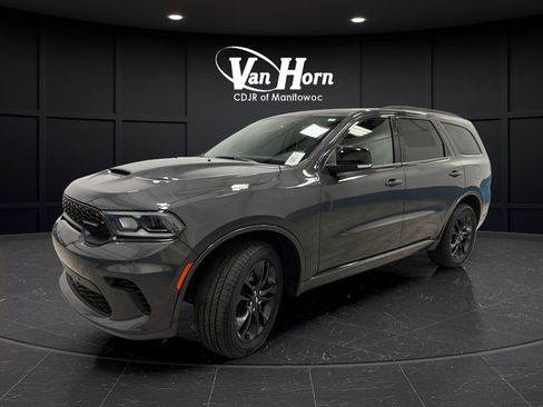 Used 2025 Dodge Durango GT AWD/4WD image 3