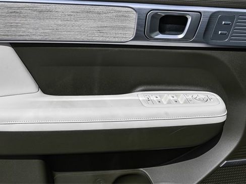 New 2025 Hyundai Santa Fe Calligraphy image 21