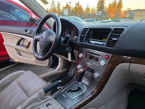 Used 2008 Subaru Outback 2.5i image 24
