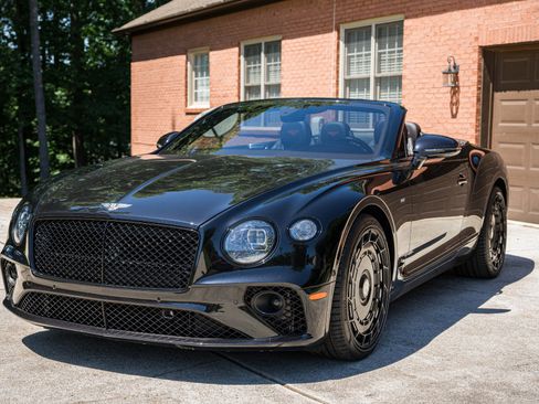 Used 2020 Bentley Continental GT AWD/4WD image 13