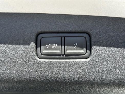 Used 2026 Genesis GV70 2.5T Sport Prestige image 16