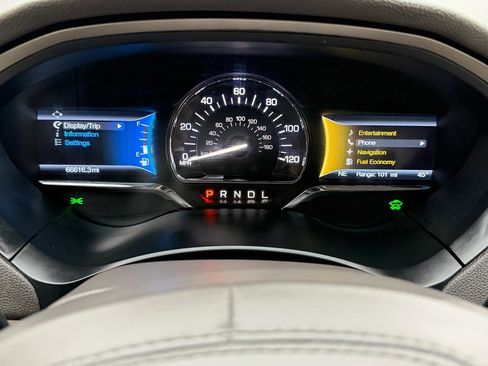 Used 2017 Lincoln MKZ Reserve w/ Climate Package image 15