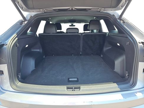Used 2024 Volkswagen Atlas Cross Sport SE FWD image 28