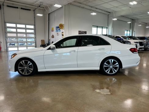 Used 2014 Mercedes-Benz E 350 Sedan image 5
