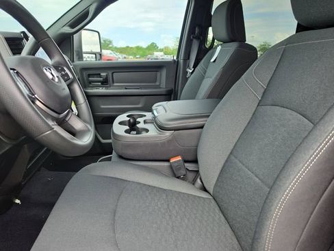 New 2026 RAM 2500 Tradesman AWD/4WD image 12