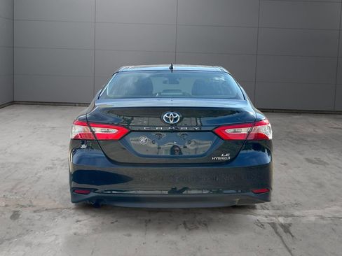 Certified 2019 Toyota Camry LE FWD image 4