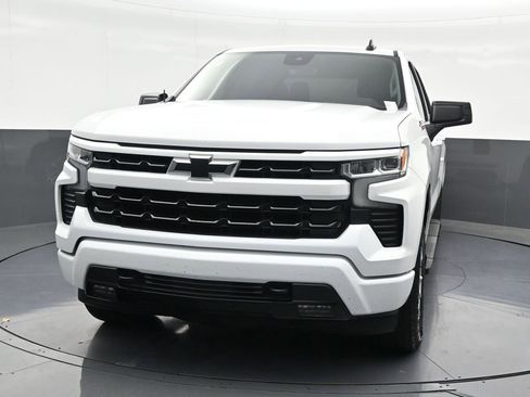 Used 2023 Chevrolet Silverado 1500 RST w/ Z71 Off-Road Package image 9