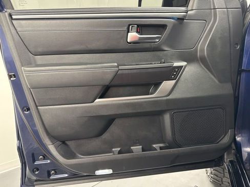 Used 2023 Toyota Tundra Platinum w/ Advanced Package image 30