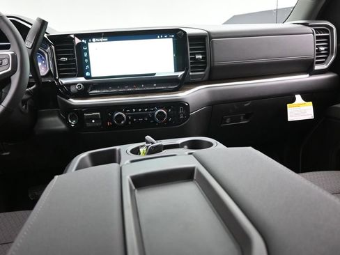 New 2026 Chevrolet Silverado 1500 LT w/ All Star Edition Plus image 14