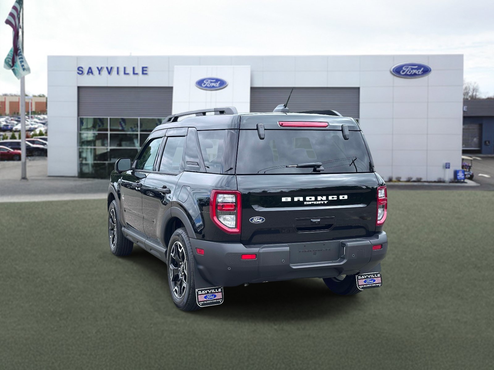 Used 2026 Ford Bronco Sport Outer Banks w/ Outer Banks Tech Package+ AWD/4WD image 4