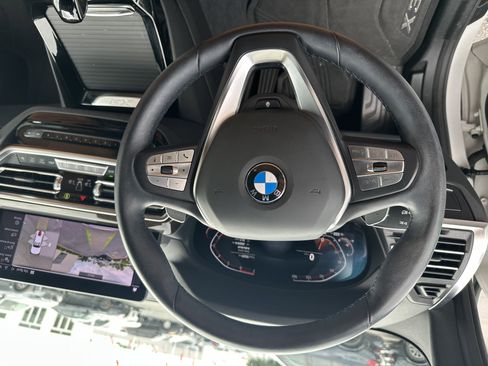 Used 2023 BMW X3 xDrive30i w/ Premium Package w/ZPA AWD/4WD image 18