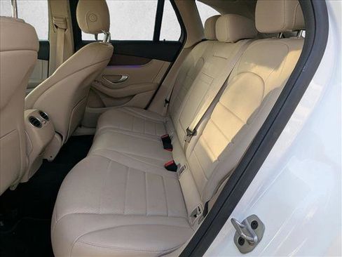 Used 2022 Mercedes-Benz GLC 300 GLC 300 image 18