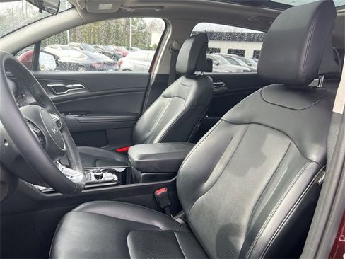 Certified 2023 Kia Sportage SX image 11