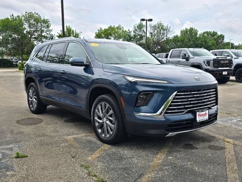 New 2026 Buick Enclave Preferred w/ Power Package AWD/4WD image 5