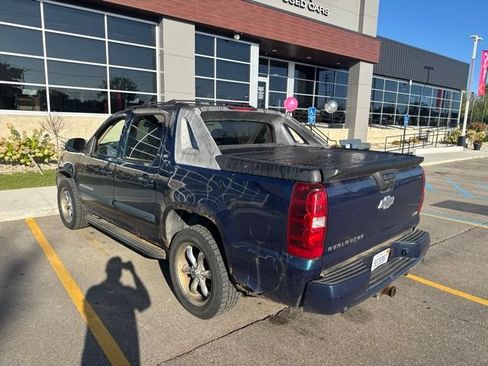 Used 2007 Chevrolet Avalanche LTZ w/ LTZ Preferred Equipment Group AWD/4WD image 5