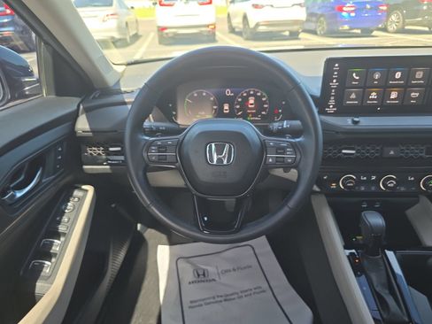 Certified 2025 Honda Accord EX-L image 10