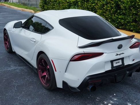Used 2021 Toyota Supra w/ Safety & Technology Package RWD image 8