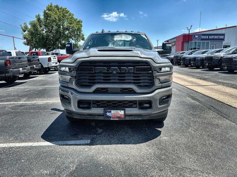 New 2026 RAM 2500 Tradesman AWD/4WD image 10