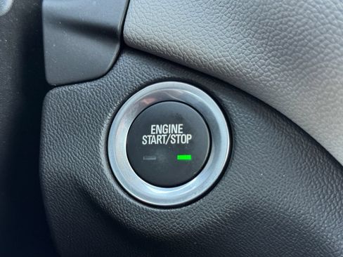 Used 2020 Chevrolet Equinox LS w/ LPO, Floor Liner Package FWD image 27