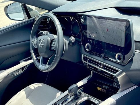 Used 2024 Lexus RX 350 Premium w/ Accessory Package (Z1) FWD image 29