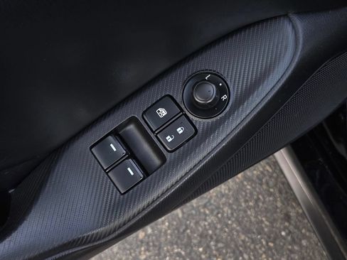 Used 2017 MAZDA MX-5 Miata RF Club RWD image 12