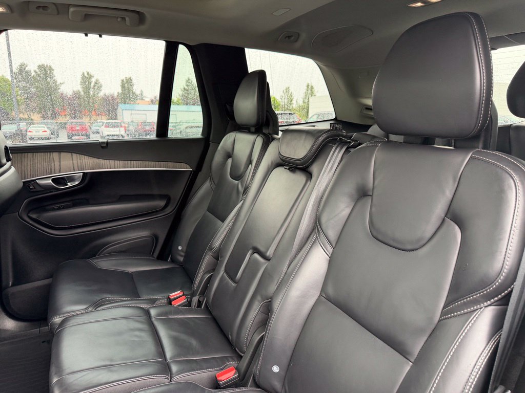 Used 2024 Volvo XC90 T8 Ultimate w/ Protection Package Premier AWD/4WD image 32