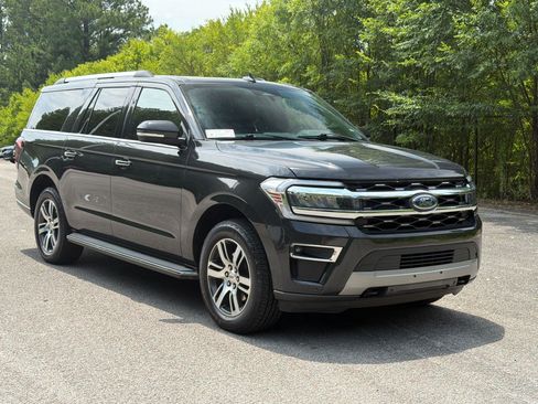 Used 2022 Ford Expedition Max Limited AWD/4WD image 7