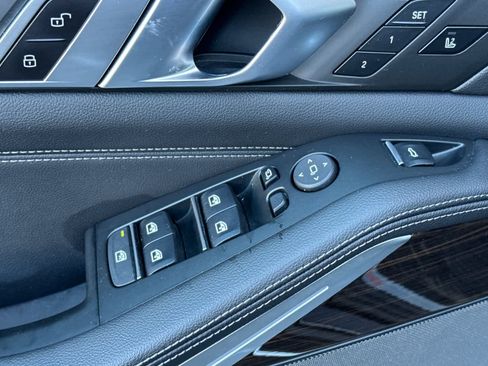 Used 2021 BMW X5 xDrive40i w/ Premium Package image 15