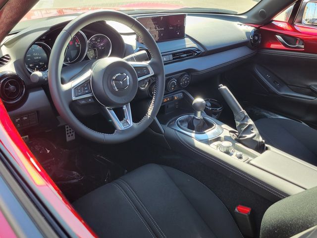 New 2026 MAZDA MX-5 Miata Club w/ Interior Package RWD image 5