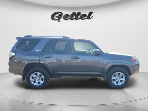 Used 2023 Toyota 4Runner SR5 Premium w/ Moonroof Package AWD/4WD image 4