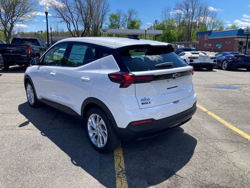 New 2027 Chevrolet Bolt LT w/ Comfort Package FWD image 3