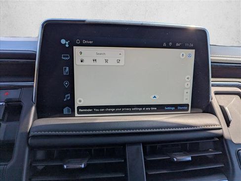 Used 2024 Chevrolet Suburban Premier AWD/4WD image 17