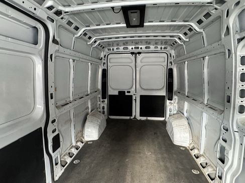Used 2025 RAM ProMaster 2500 w/ Convenience Group FWD image 23