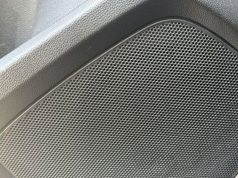 Certified 2022 Chevrolet TrailBlazer LT w/ Convenience Package image 23