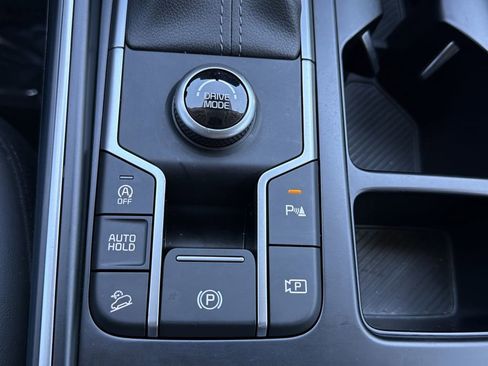 Used 2025 Kia Sorento EX w/ Panoramic Sunroof Package FWD image 10
