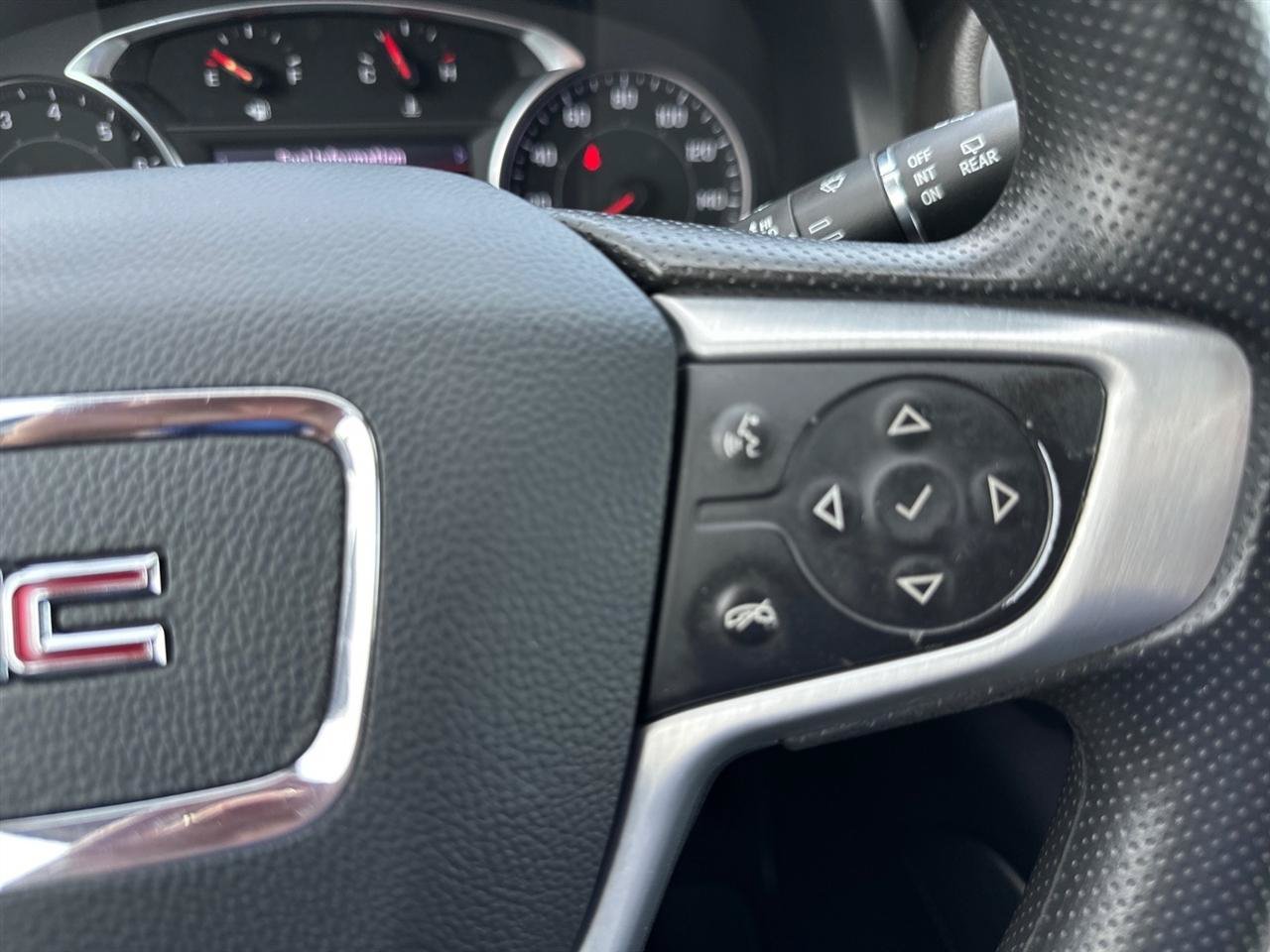 Used 2023 GMC Acadia SLE w/ Driver Convenience Package AWD/4WD image 31