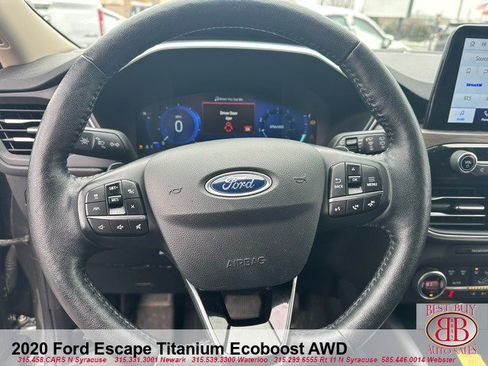 Used 2020 Ford Escape Titanium AWD/4WD image 13