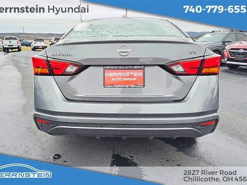 Used 2024 Nissan Altima 2.5 SV image 23