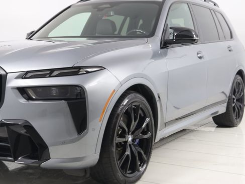 Used 2023 BMW X7 M60i w/ Executive Package image 74