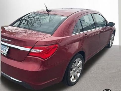 Used 2013 Chrysler 200 Touring image 5