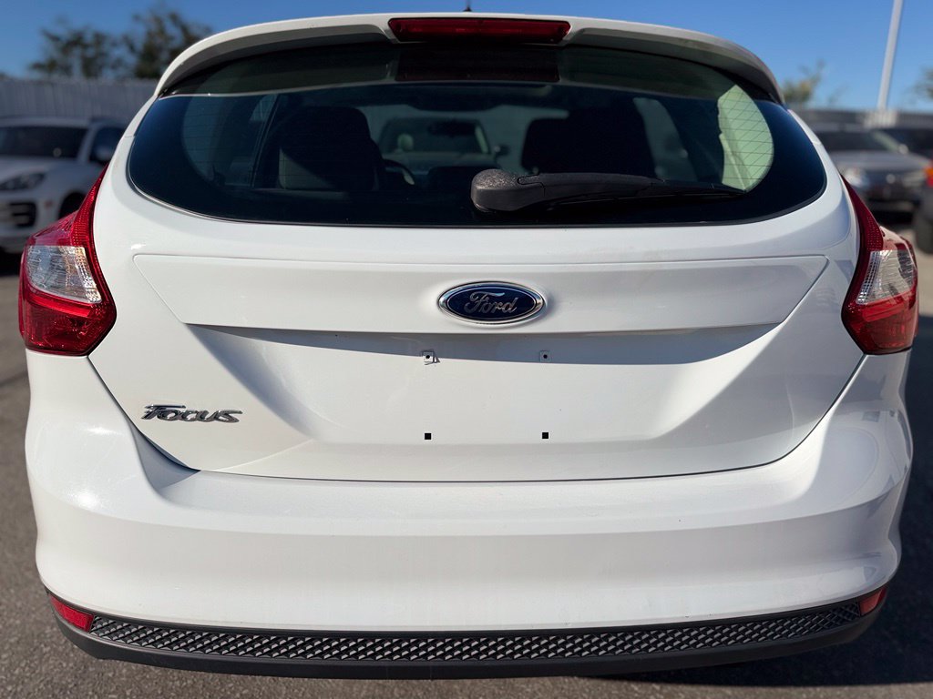 Used 2014 Ford Focus SE FWD image 4
