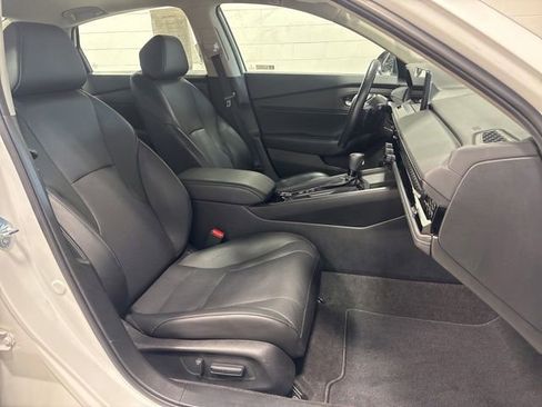 Certified 2024 Honda Accord EX-L image 12