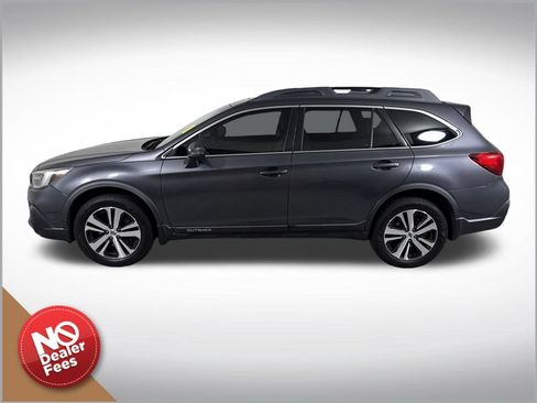 Used 2018 Subaru Outback 3.6R Limited AWD/4WD image 7