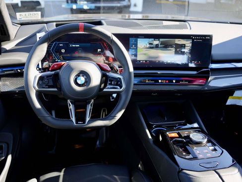 New 2026 BMW M5 Touring image 9